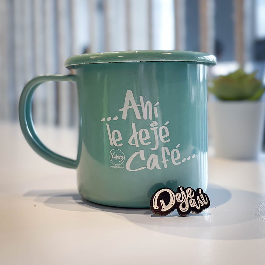 Combo con actitud: Taza + Pin ☕✨